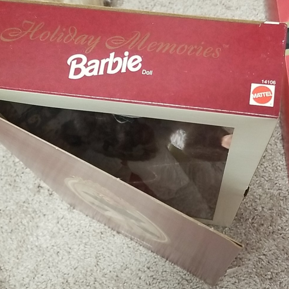 Hallmark Special Edition Barbie - Picture 5 of 7